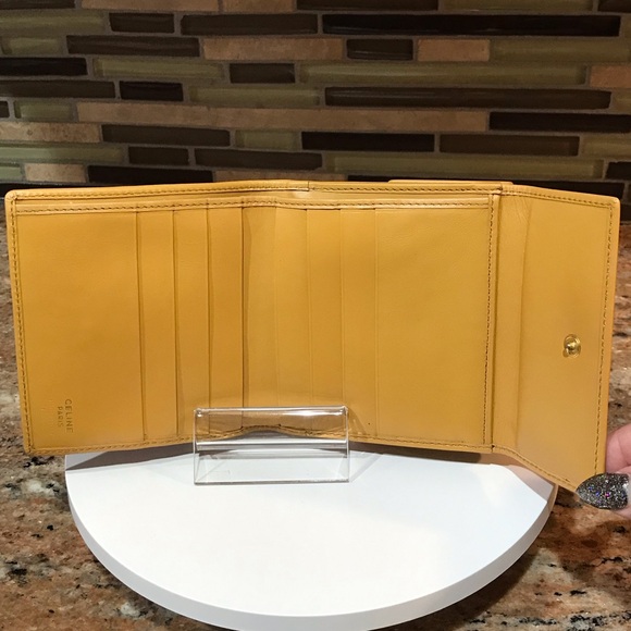 CELINE Signature Macadam Trifold Wallet π§‘ - Picture 4 of 16